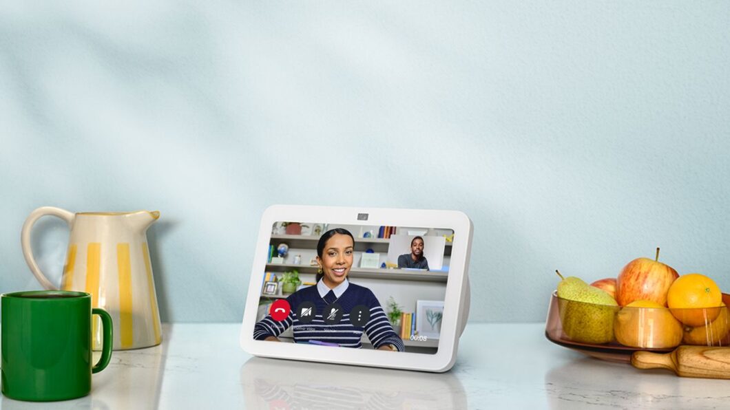 Echo Show 8 traz de terceira geração (imagem: divulgação/Amazon)