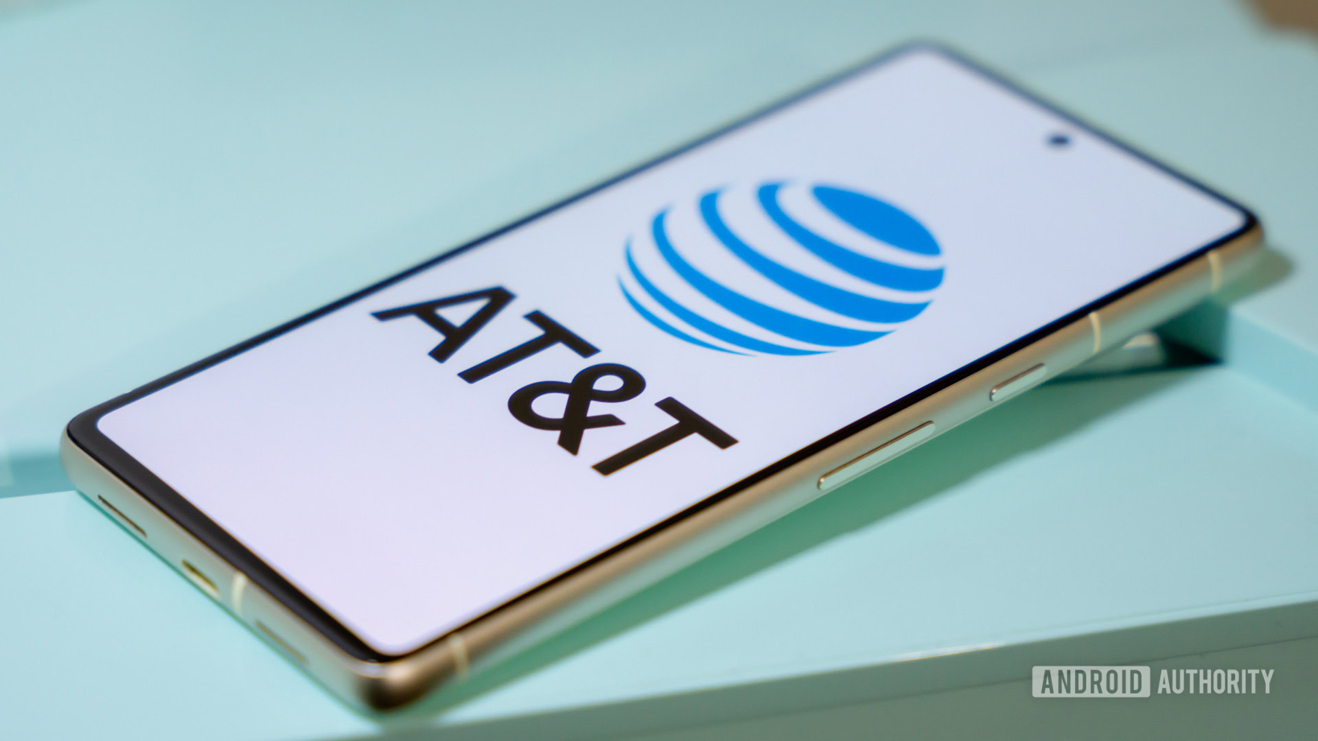 Logotipo da AT&T no smartphone (2)