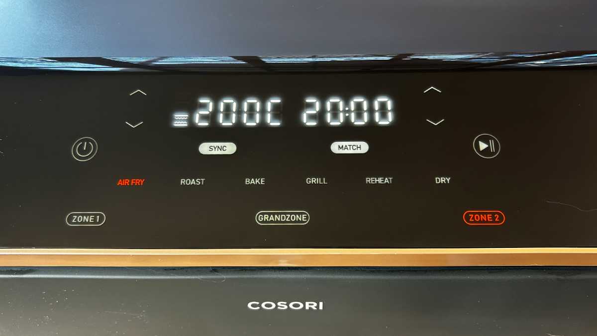 Cosori Dual Blaze Twinfry digital display