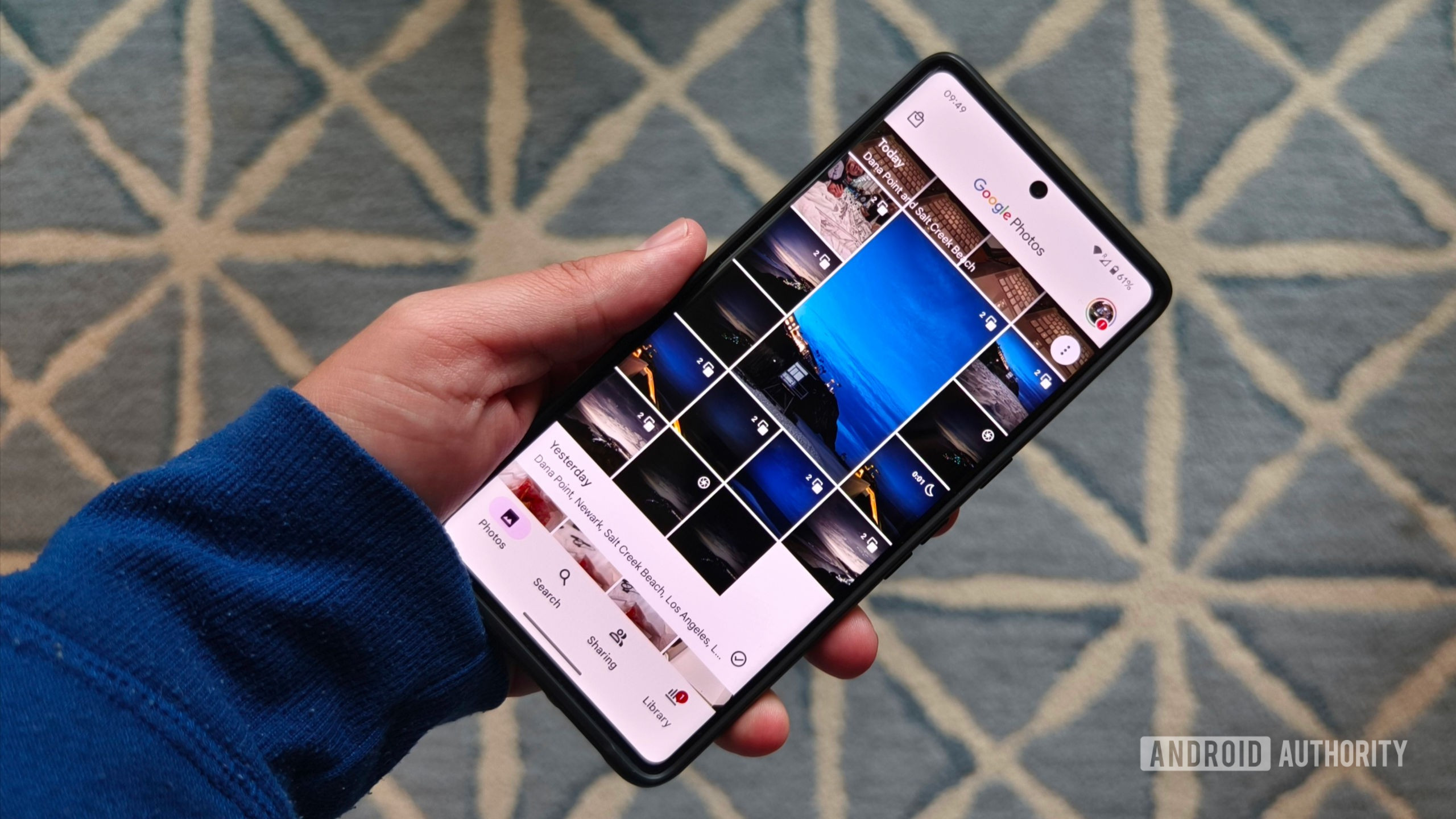 Aplicativo Google Fotos com pilha de fotos editada