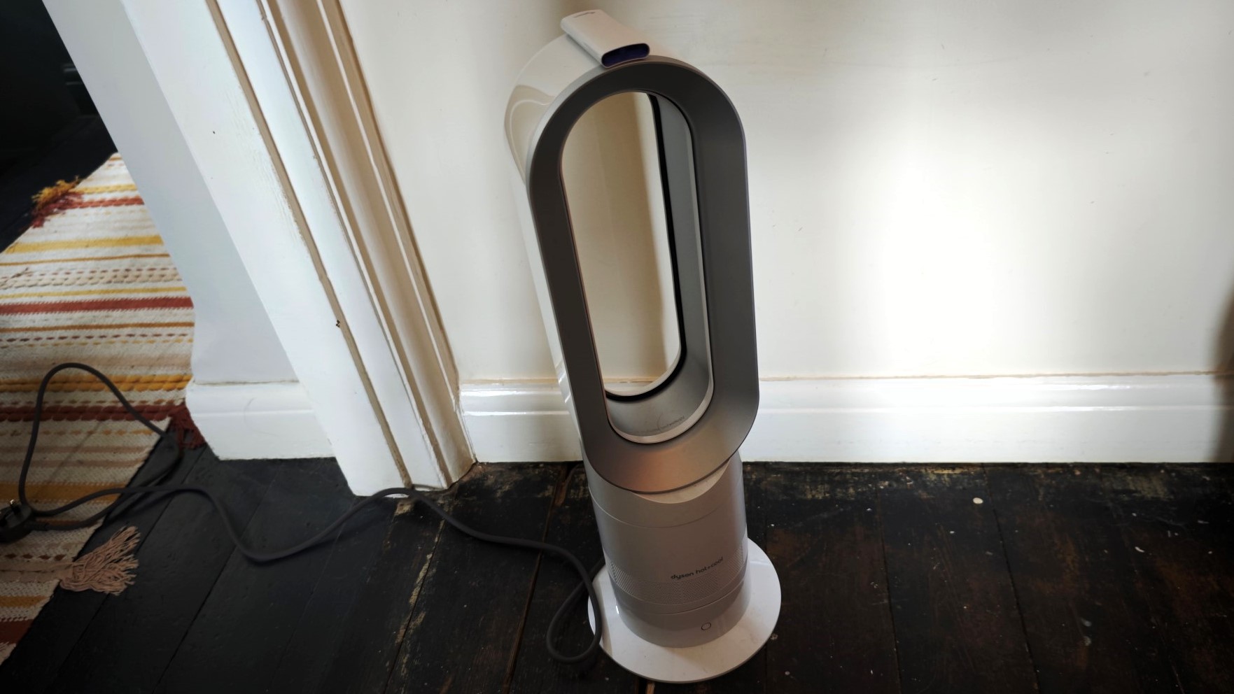 Dyson Hot+Cool Jet Focus AM09 - Best budget Dyson fan