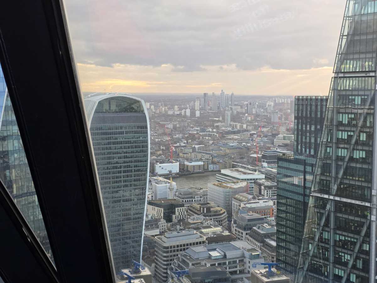 Samsung Galaxy S25 Ultra camera sample zoom 2x