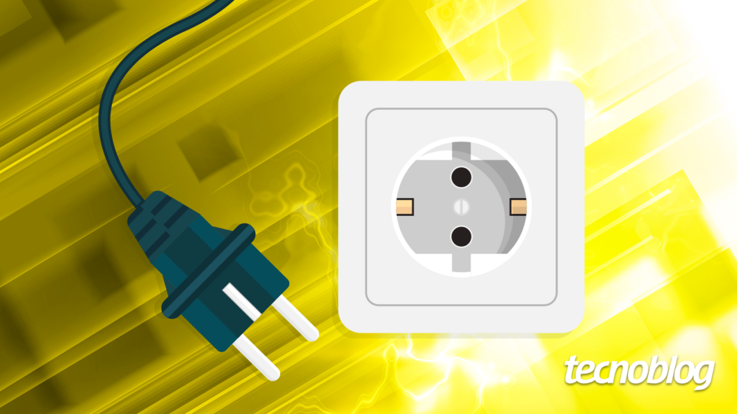 Afinal, deixar o carregador na tomada gasta energia?&nbsp;(Imagem: Vitor P&aacute;dua/Tecnoblog)