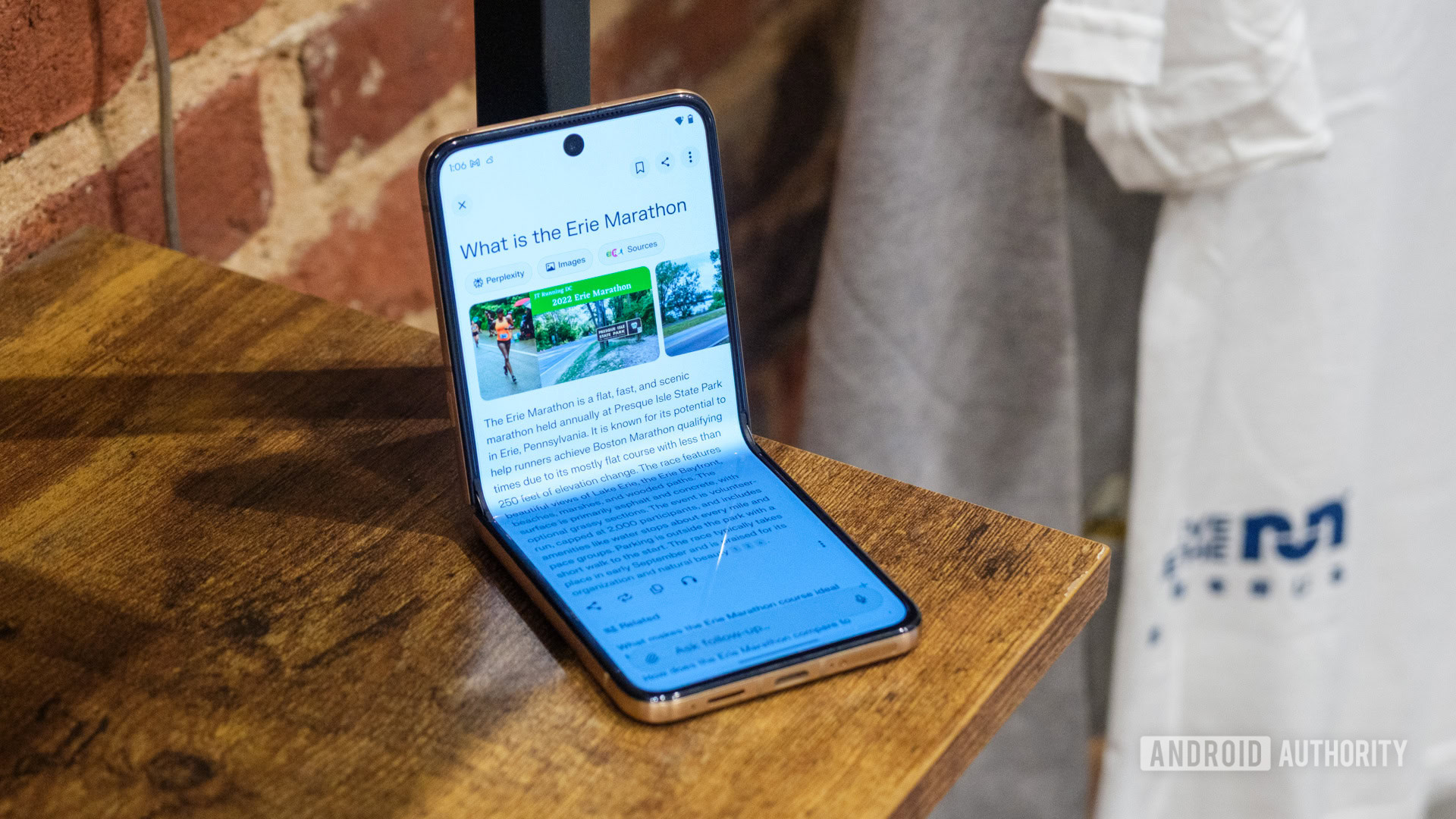 Motorola Razr Ultra Perplexity