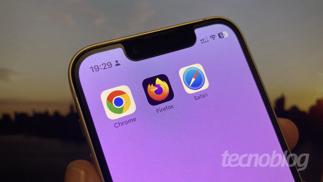 Ícones de Chrome, Firefox e Safari na tela do iPhone
