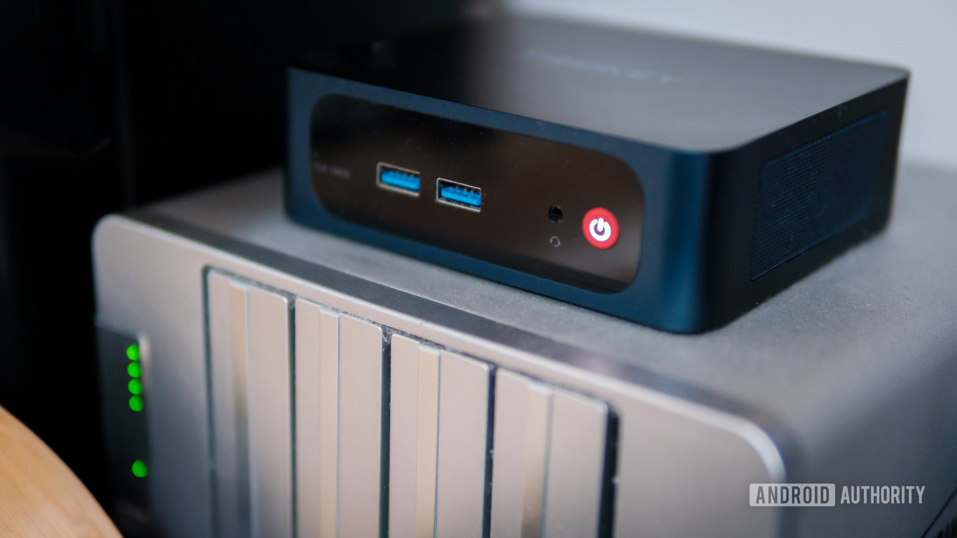 Parte superior DIY NAS NUC