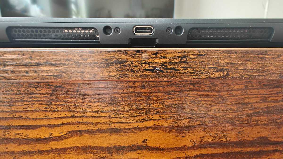 Switch 2 charging port