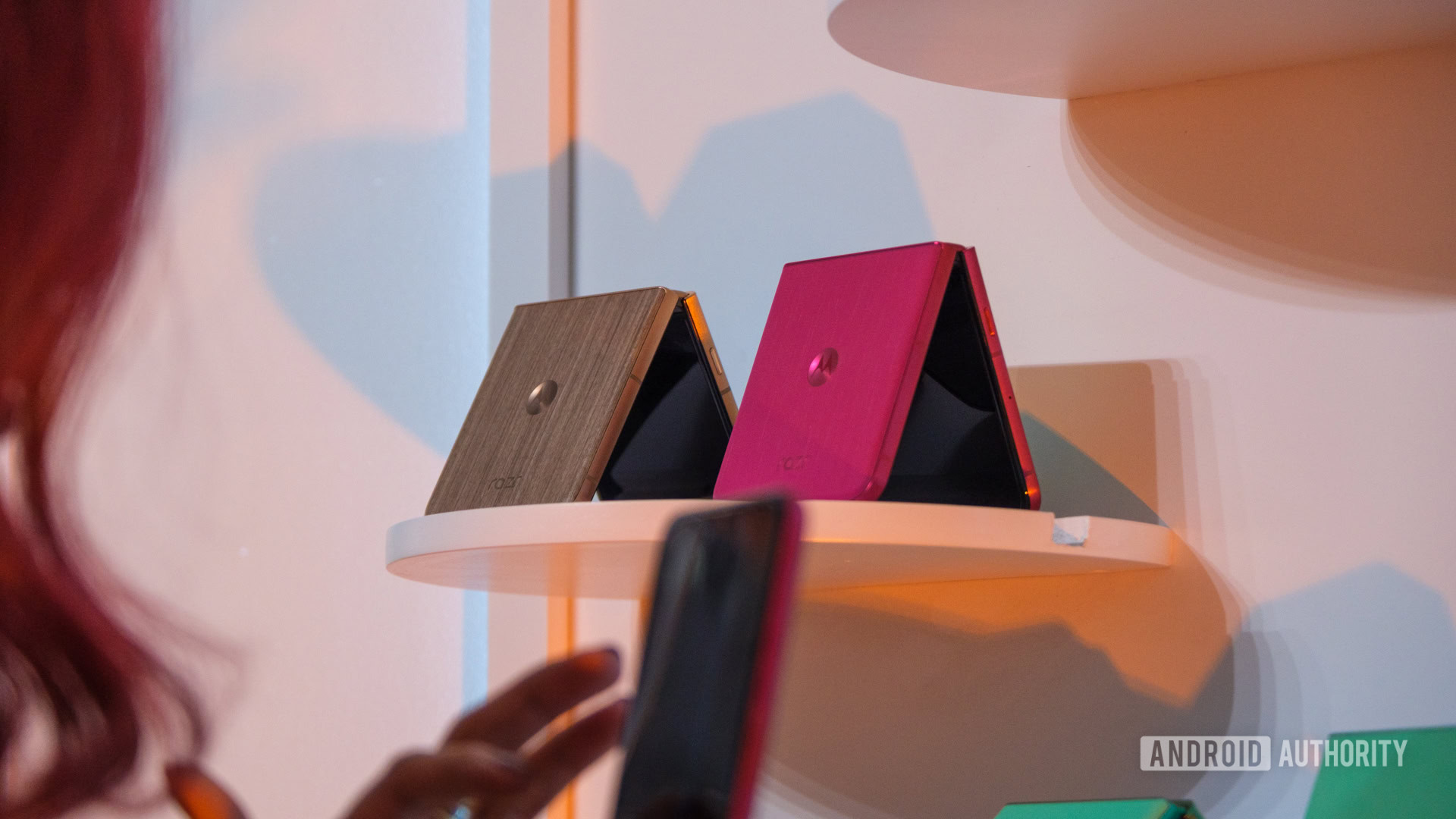 Opções de cores do Motorola Razr Plus