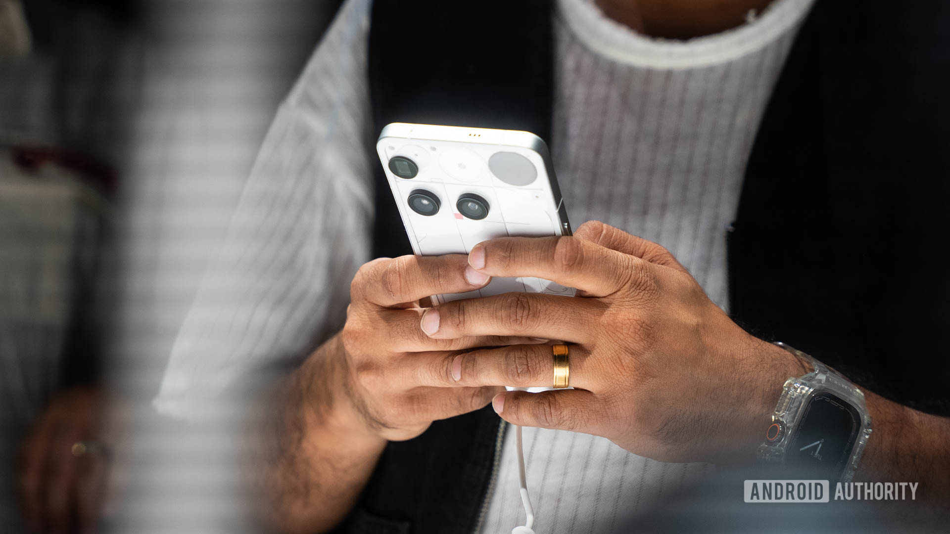 Nada Telefone 3 em Branco nas mãos de alguém Nada Telefone 3 em Branco nas mãos de alguém