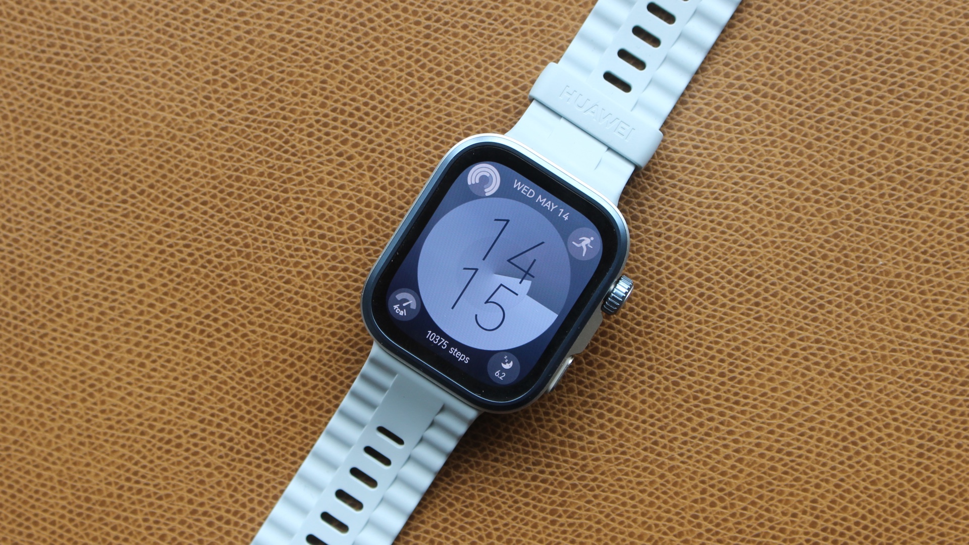 Huawei Watch Fit 4 Pro - Best Premium Fitness Tracker