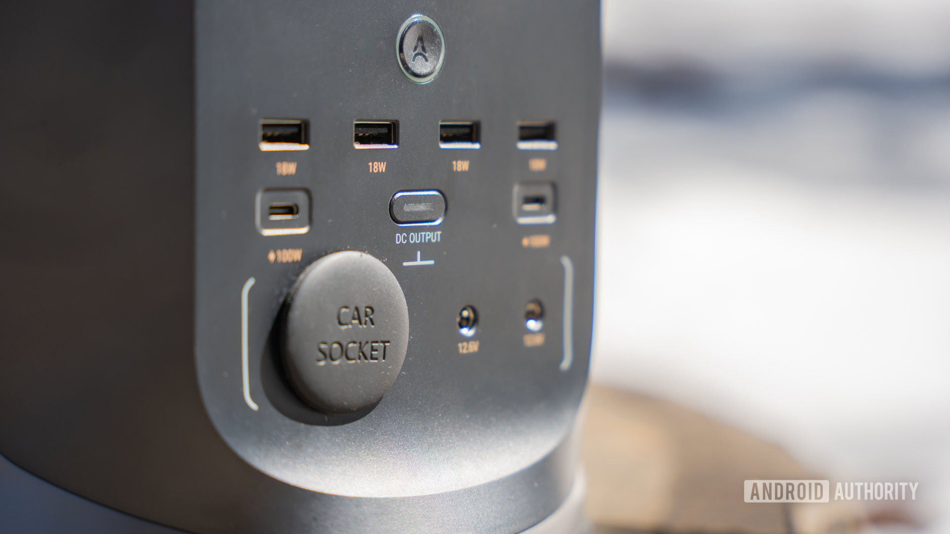 Ampace Andes 1500 portas frontais da esta&ccedil;&atilde;o de energia 2