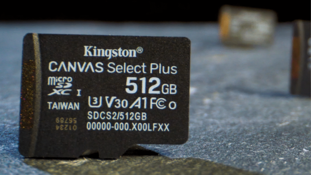 Ilustra&ccedil;&atilde;o de microSD com especifica&ccedil;&otilde;es