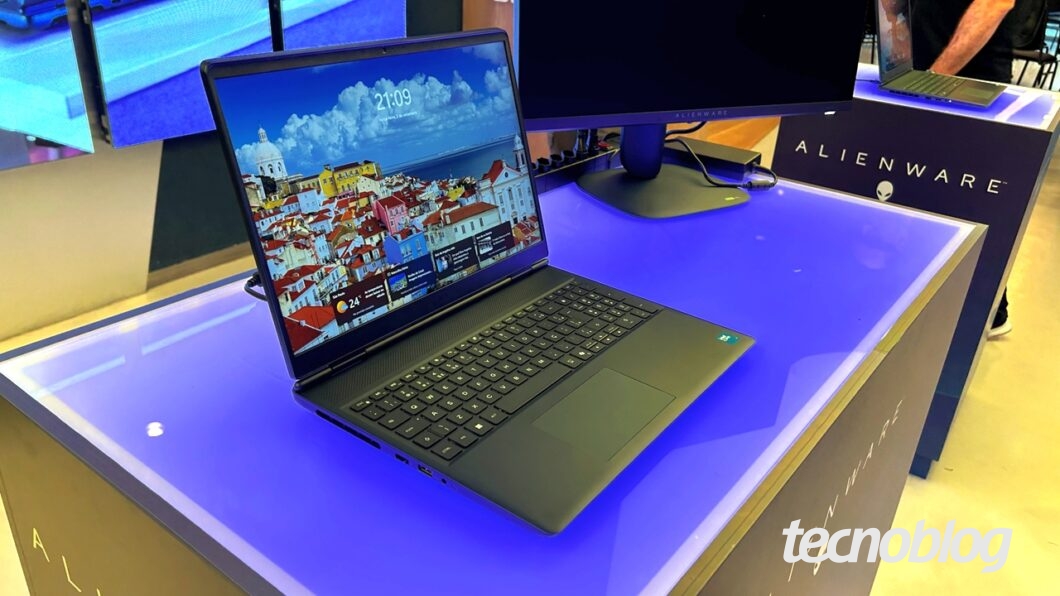 Alienware 16 Aurora
