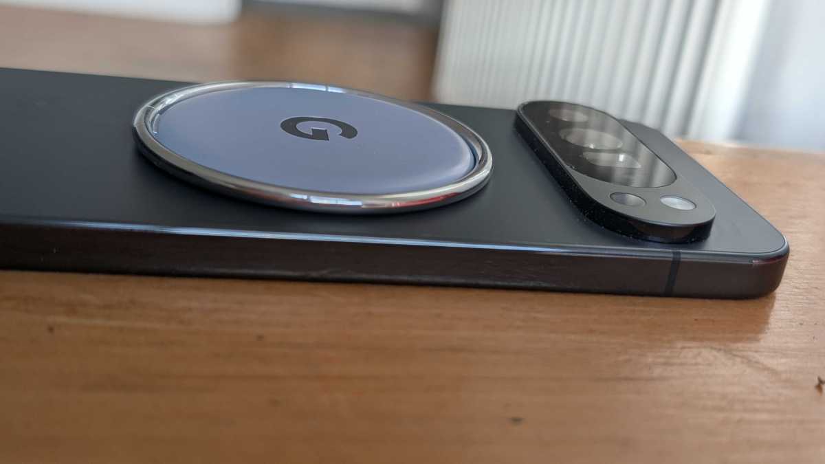 pixelsnap ring stand 2