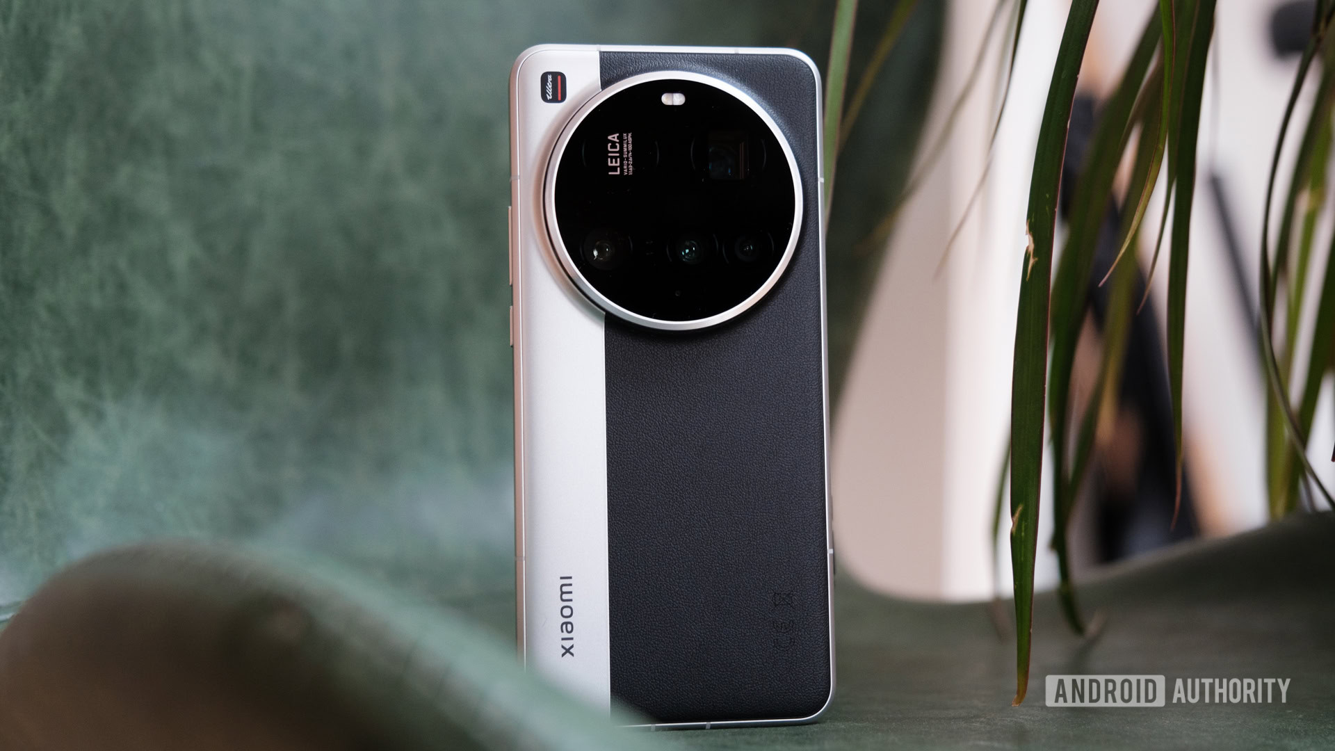 Xiaomi 15 Ultra Green Centrop Xiaomi 15 Ultra Green Centrop