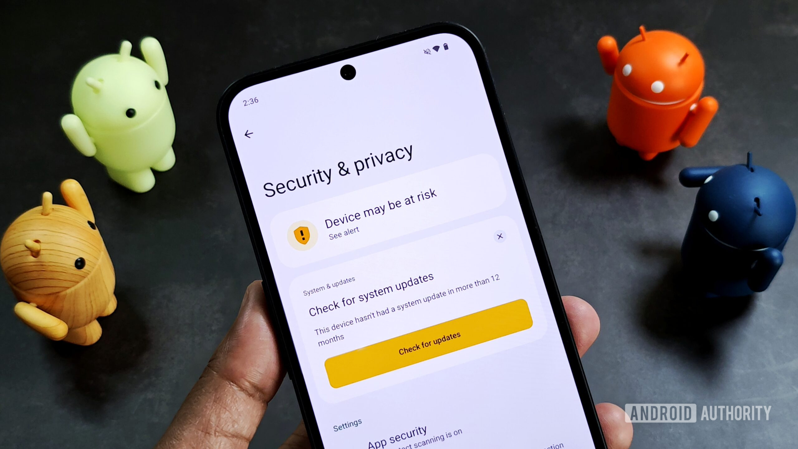 Foto de um telefone Android com software desatualizado