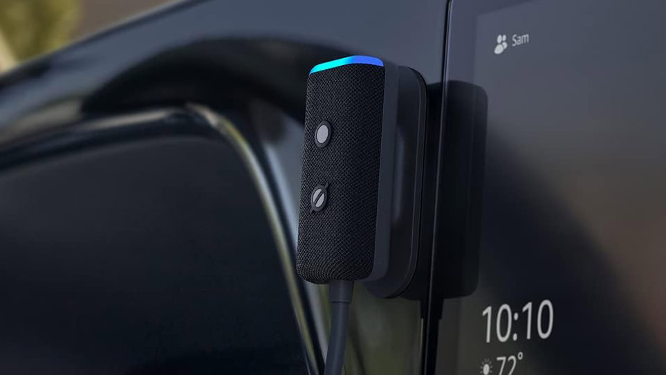 Amazon Echo Auto no carro Amazon Echo Auto no carro