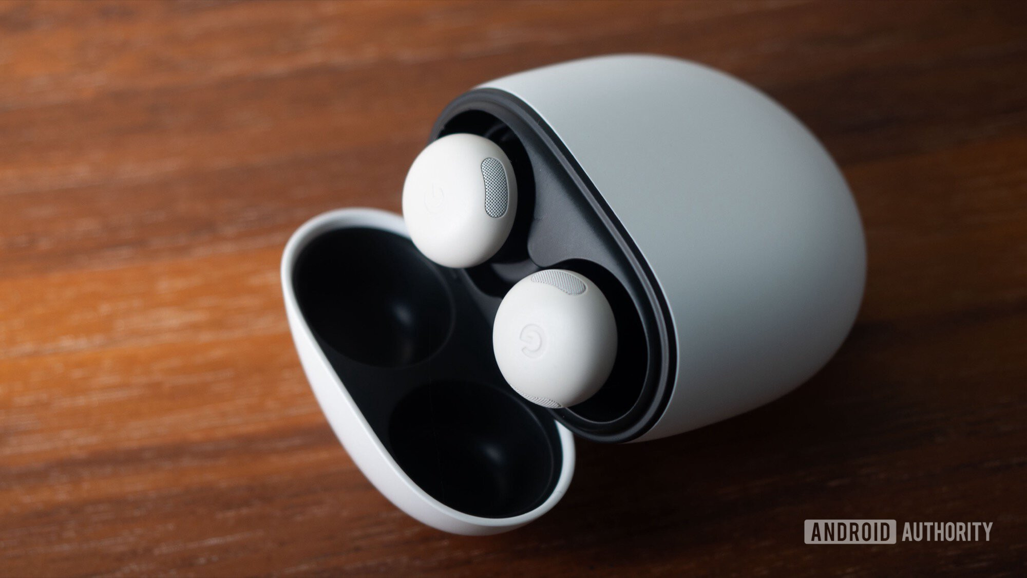 Google Pixel Buds Pro 2 no caso Google Pixel Buds Pro 2 no caso