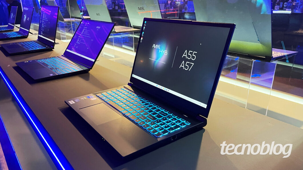 Notebooks Avell Hyb (imagem: Emerson Alecrim/Tecnoblog)