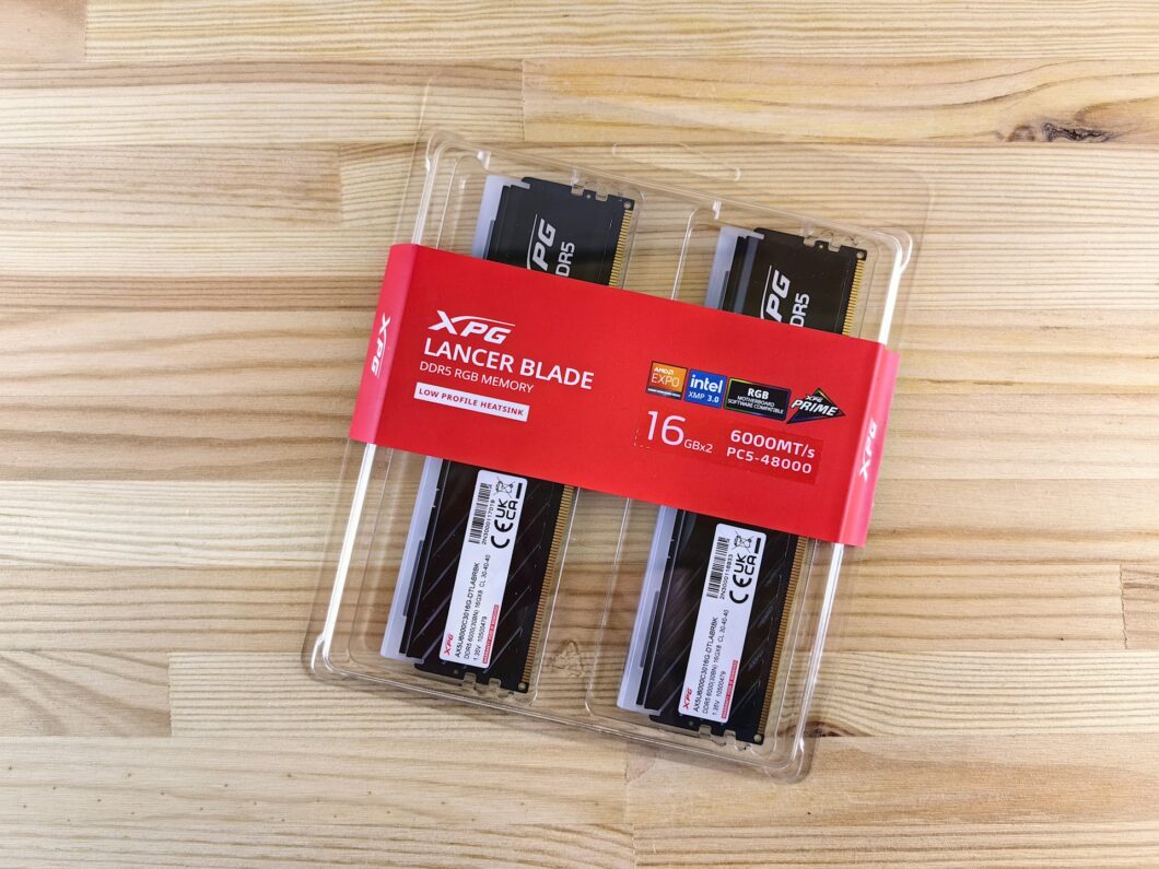 imagem de pentes de memória ram da marca xpg
