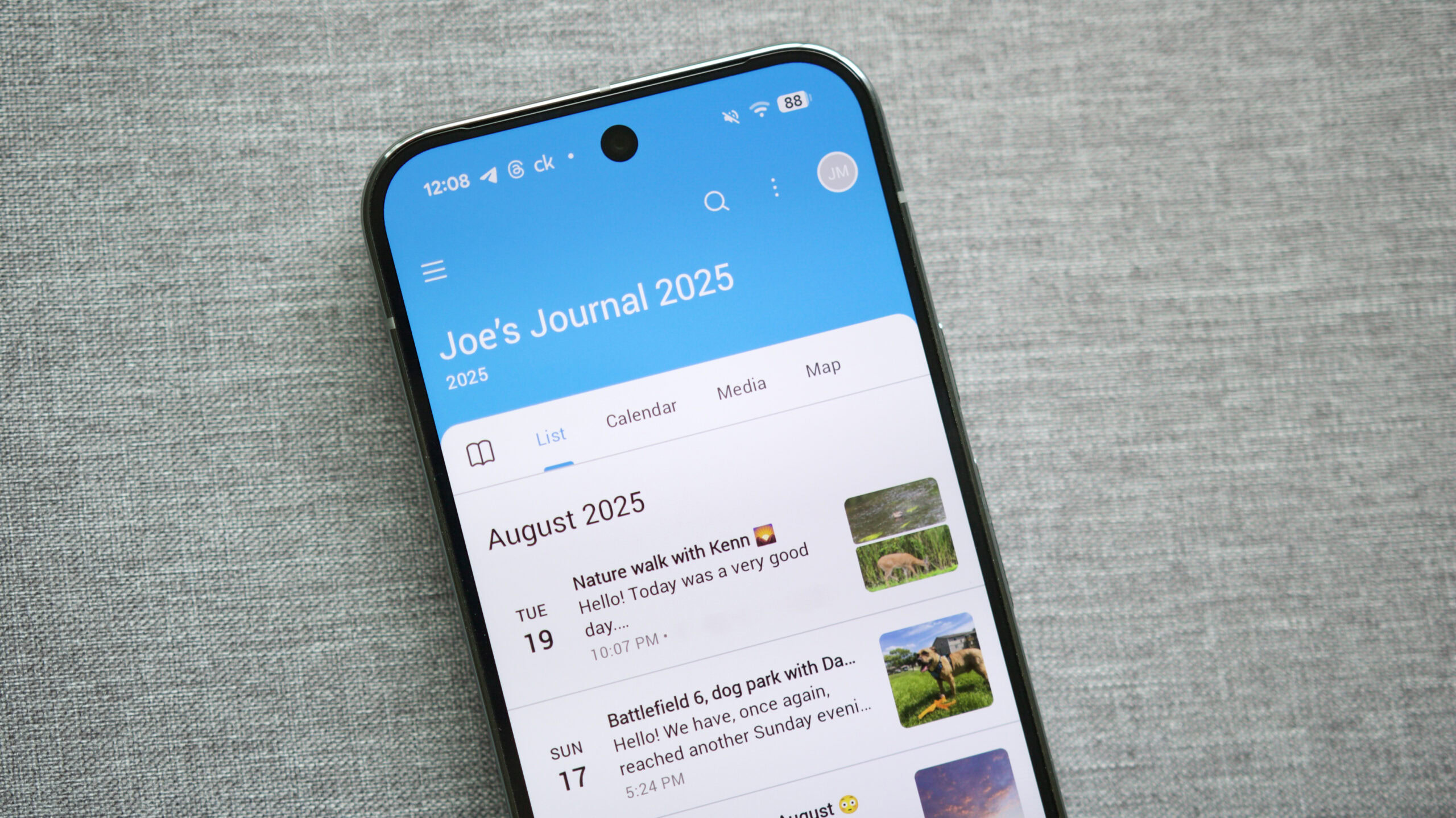 O aplicativo de um dia em execução em um telefone pixel.