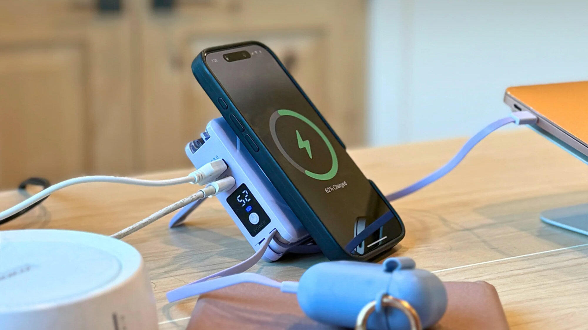 Ergonomia Uncaged 7 em 1 Power Bank acoplado