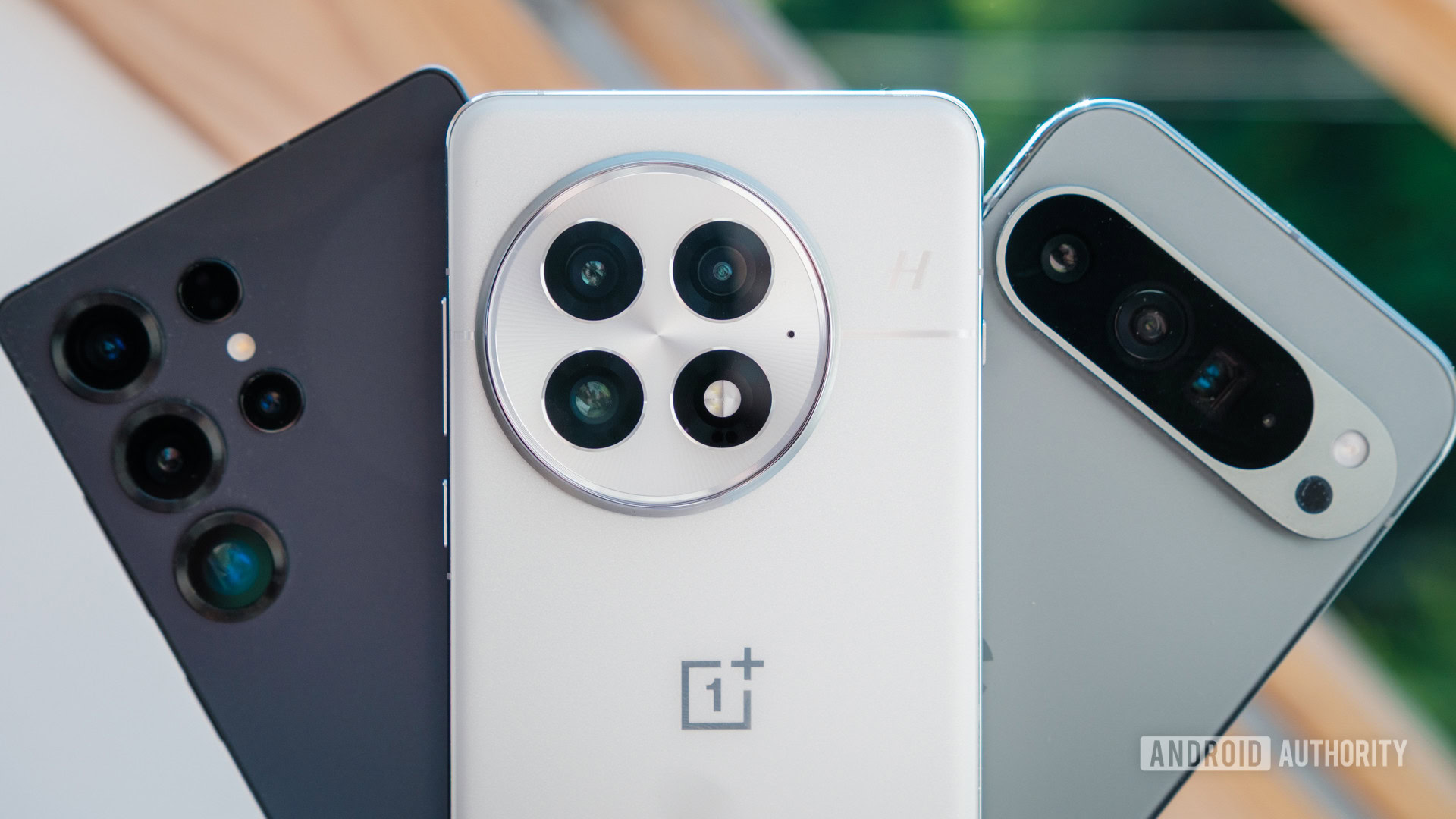 OnePlus 13 vs Galaxy S25 Ultra vs Pixel 9 Pro XL frontal