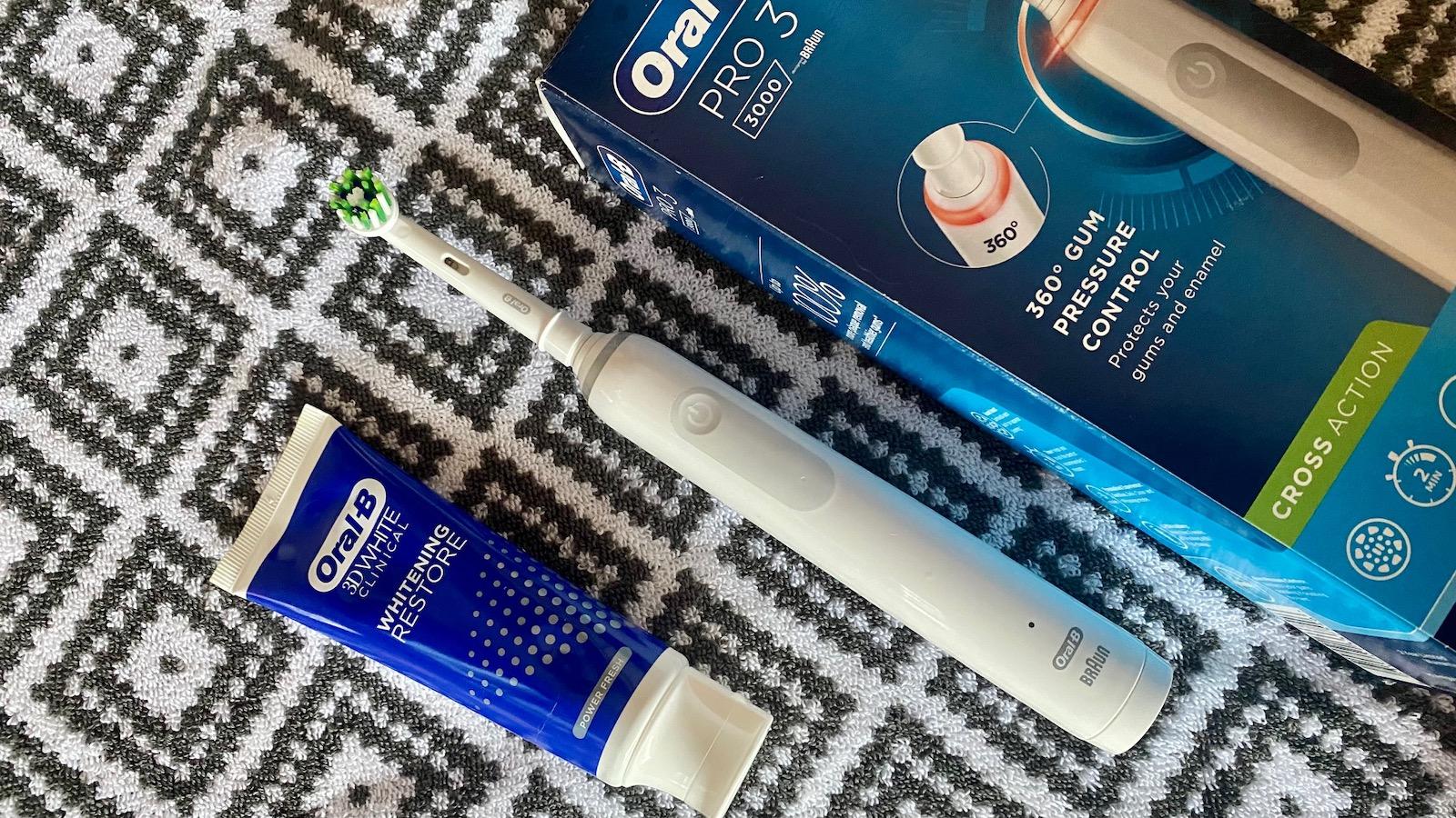  Oral-B Pro 3 - Best value electric toothbrush in the UK