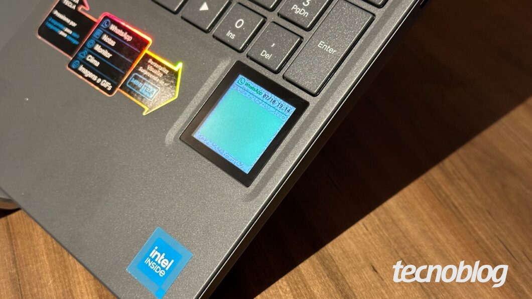 Minitela do Positivo Vision C15M