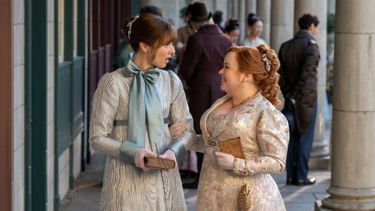 Bridgerton season 4 - Claudia Jessie as Eloise Bridgerton, Nicola Coughlan as Penelope Featherington