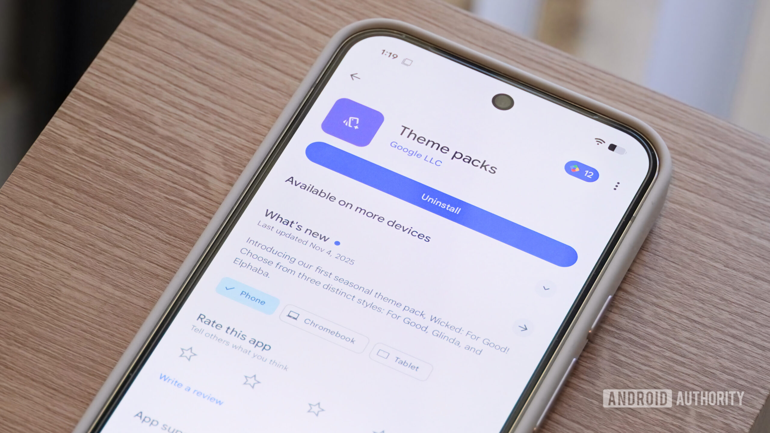 A listagem da Google Play Store para o aplicativo Pacotes de temas.