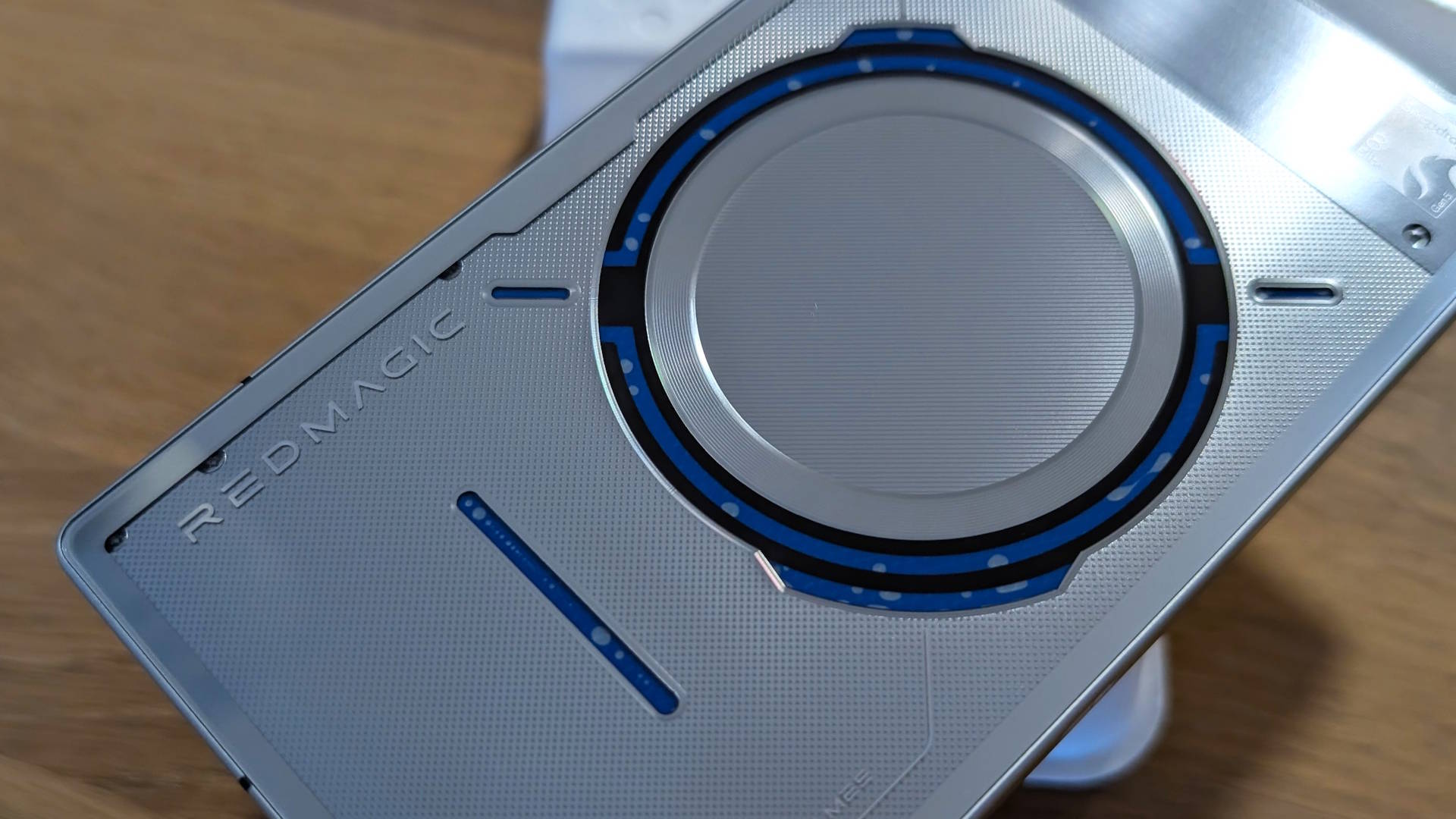 Resfriamento líquido REDMAGIC 11 Pro