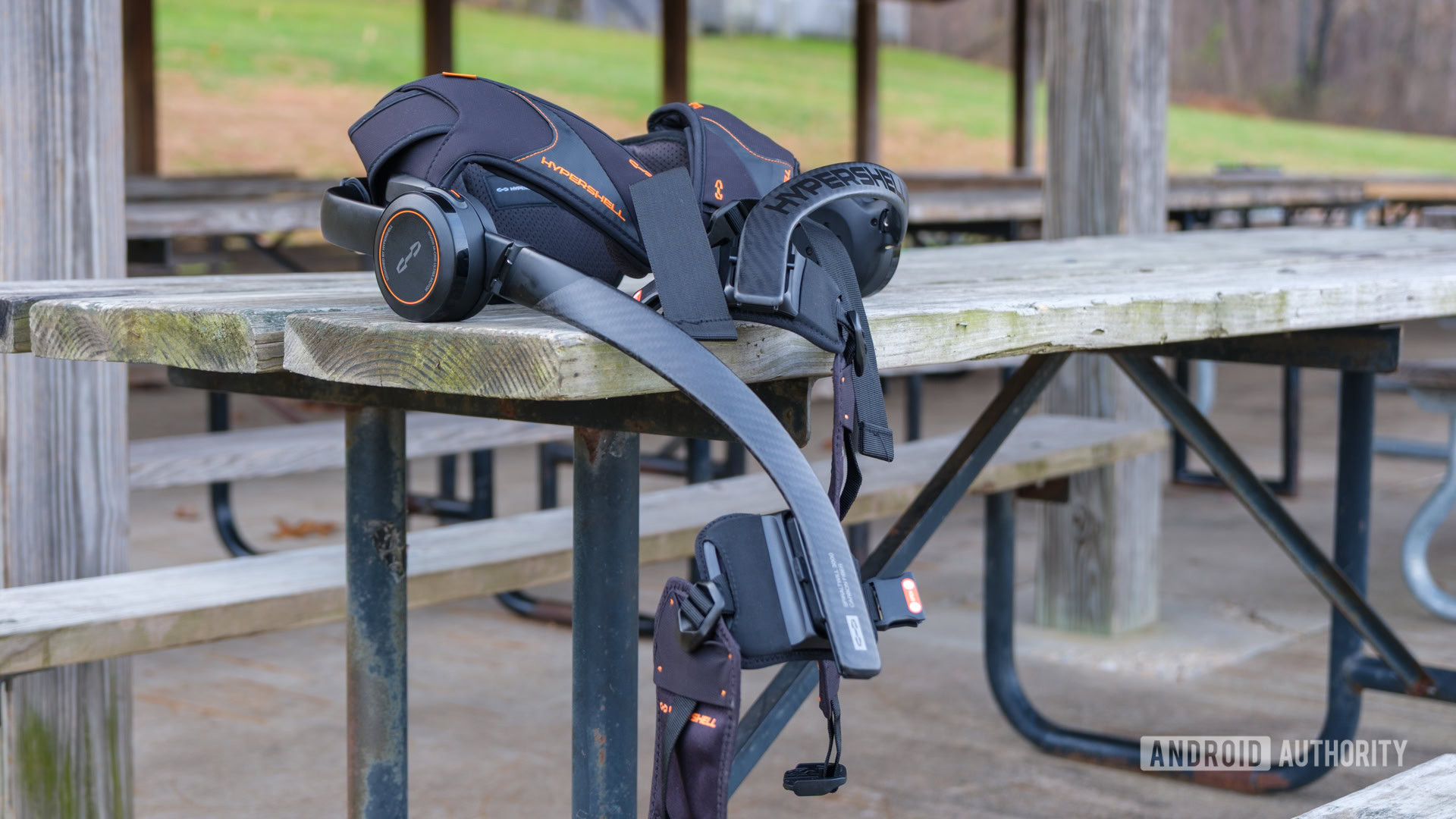 Hypershell X Ultra no banco