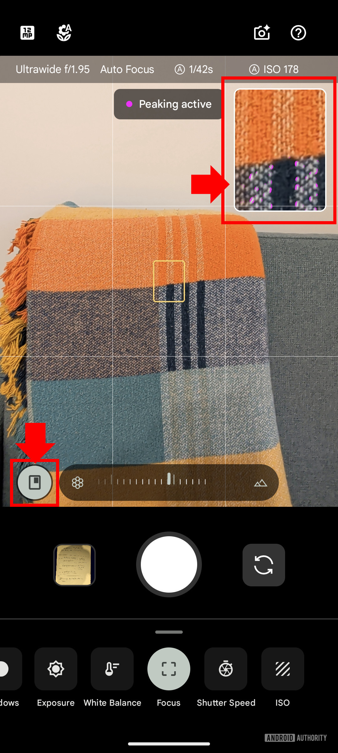 Foco manual do Google Pixel 10 Pro com visor ampliado para pico de foco