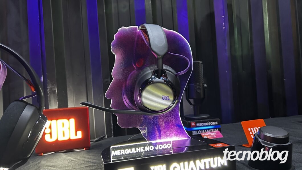 Headset JBL Quantum 950