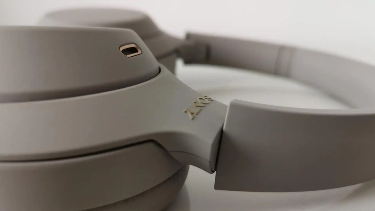sony wh 1000xm4 headphones review 2