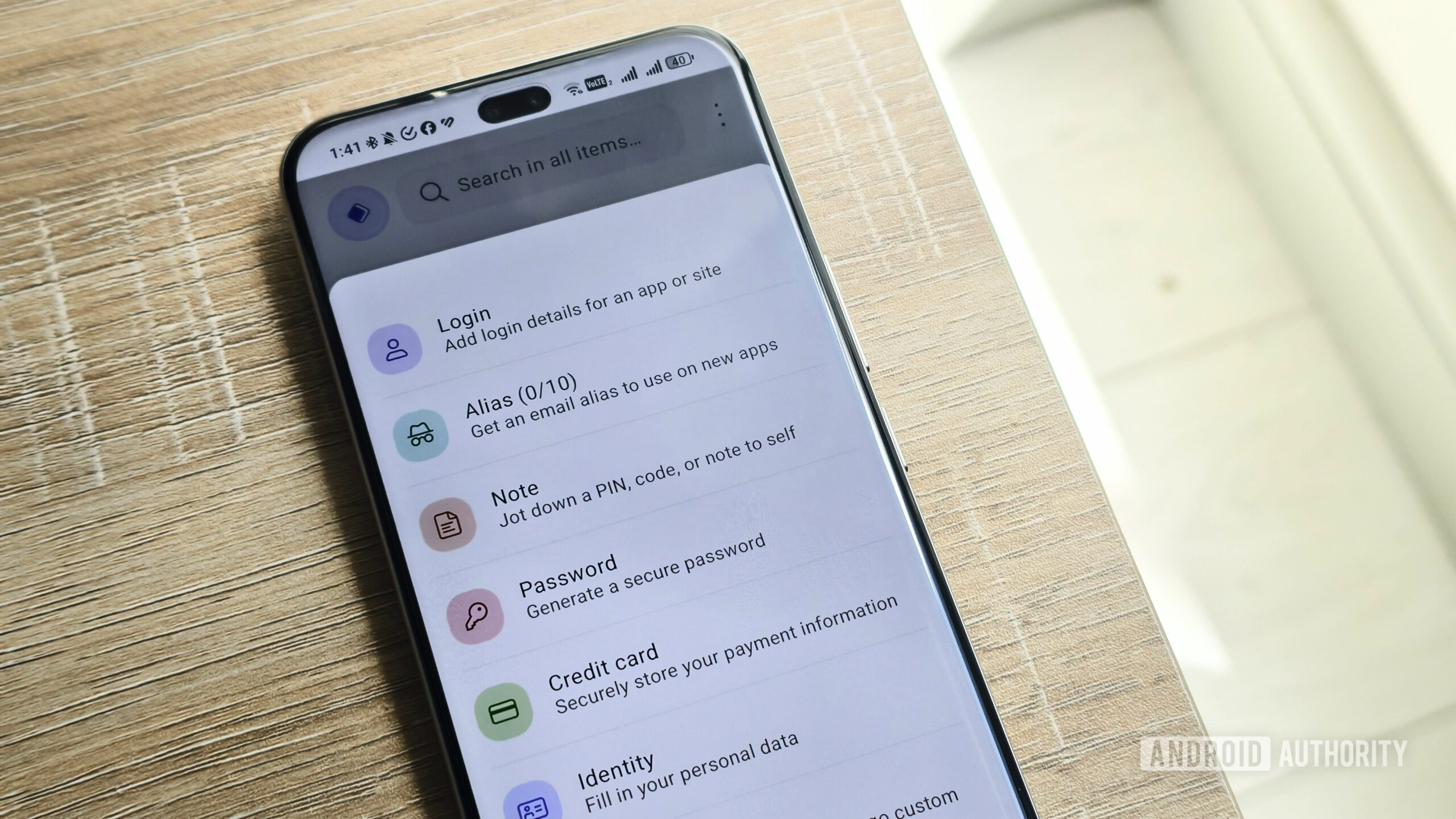aplicativo de passagem de pr&oacute;tons na tela de um smartphone