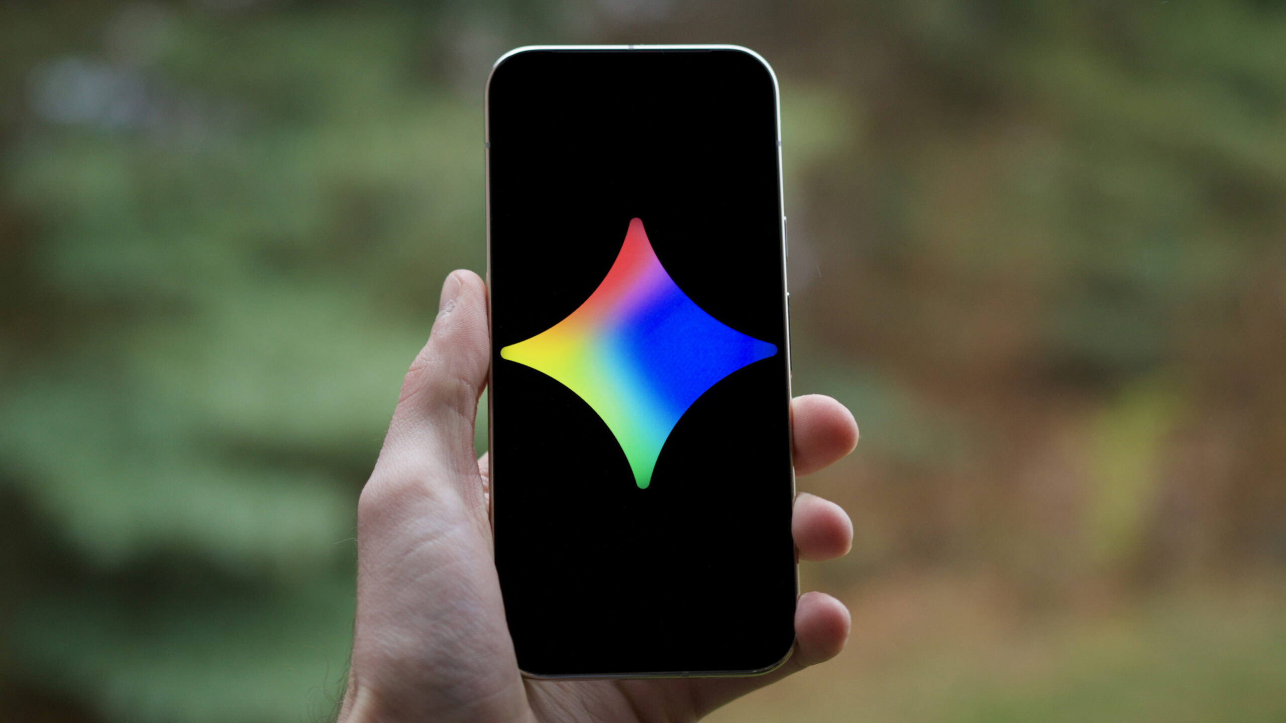 Logotipo Gemini em um telefone Android.