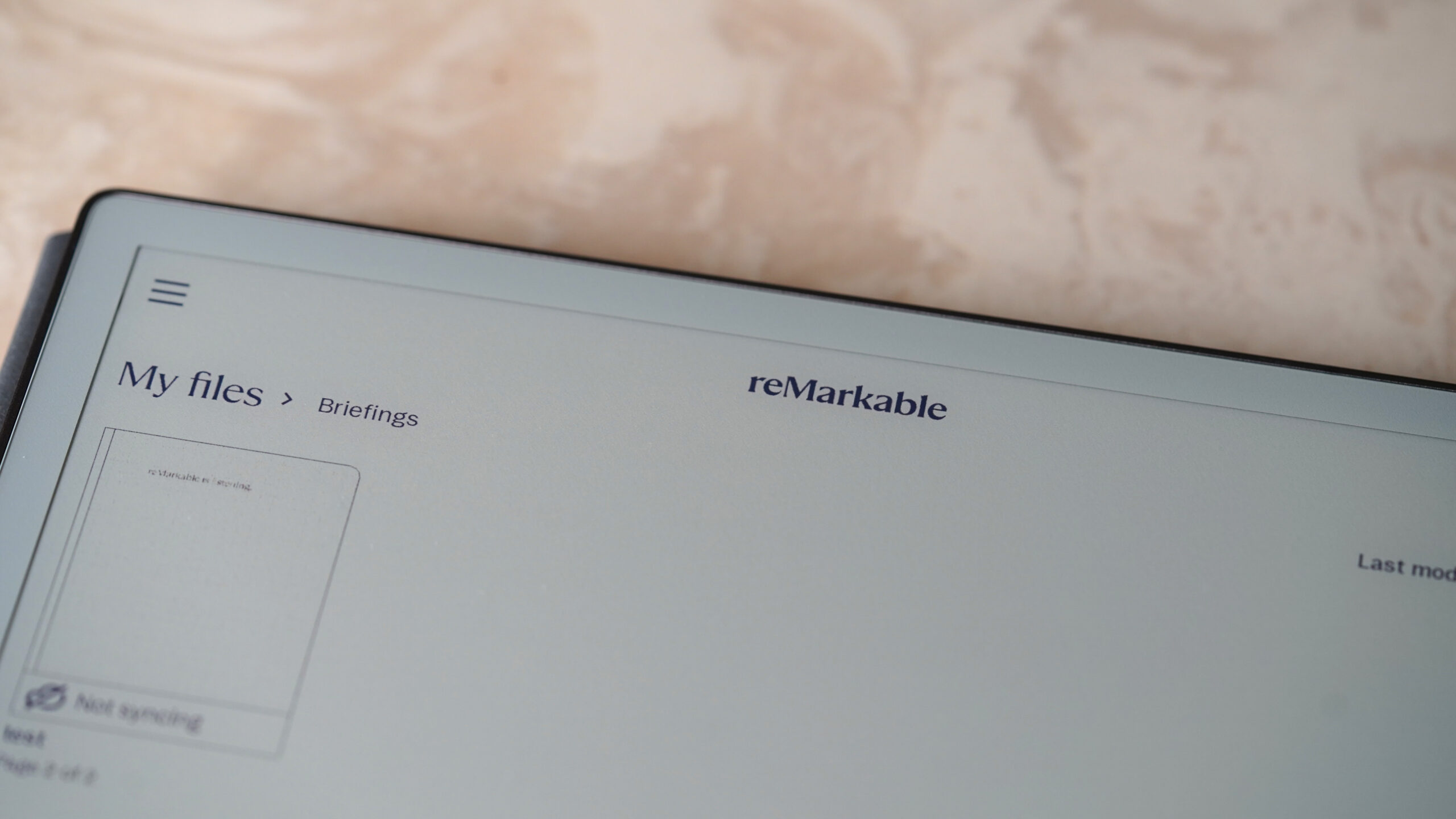 Logotipo not&aacute;vel do Paper Pro