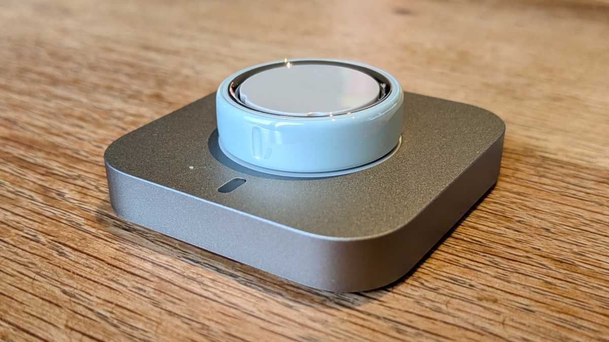 Oura Ring 4 Ceramic Edition