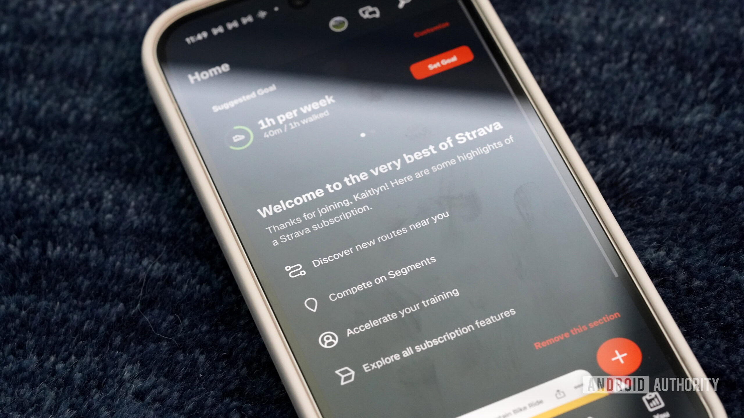 Boas-vindas para membros do aplicativo Strava O Pixel 9 de um usuário exibe o aplicativo Strava, incluindo uma mensagem de boas-vindas ao novo membro.
