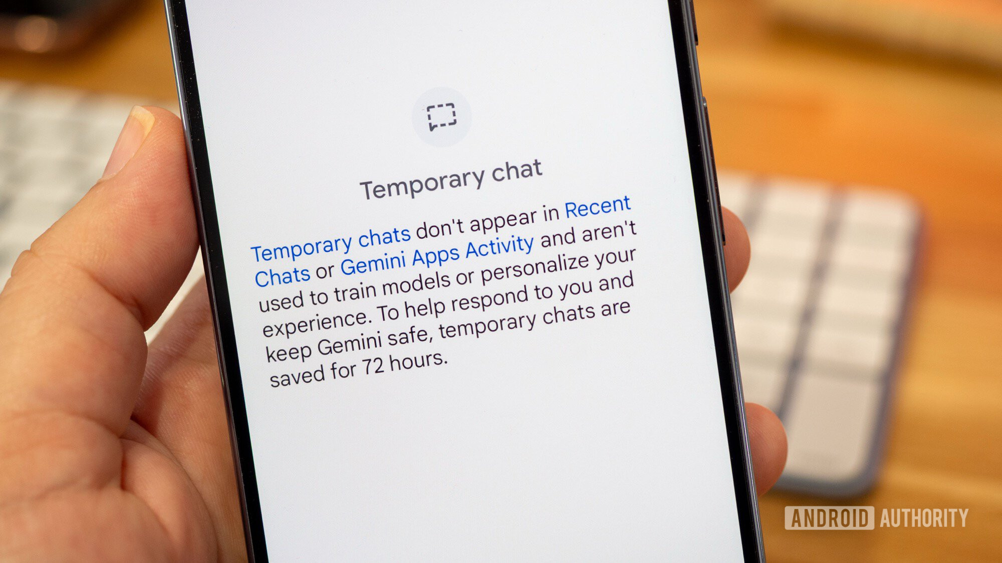 telefone pixel mostrando aviso de bate-papo an&ocirc;nimo tempor&aacute;rio do Gemini