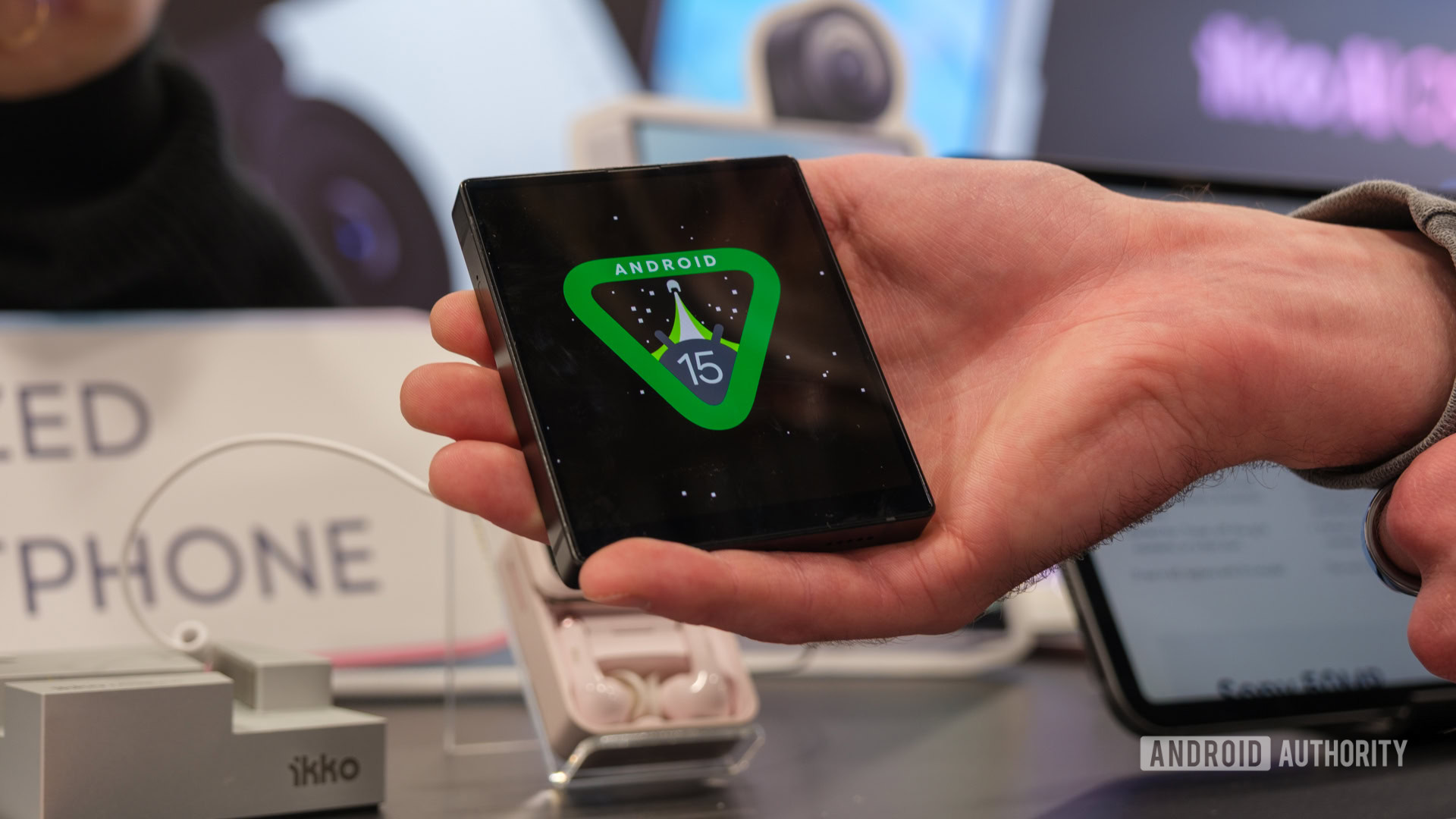 ovo de p&aacute;scoa iKKO Mind One android 15