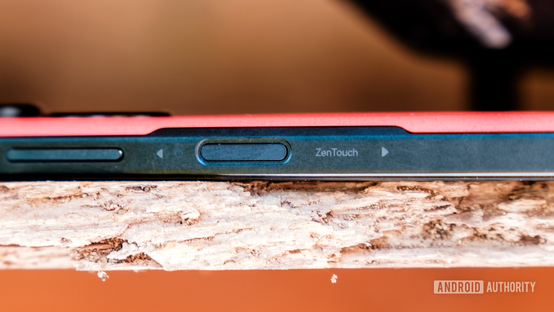 Leitor de impress&atilde;o digital ASUS Zenfone 10