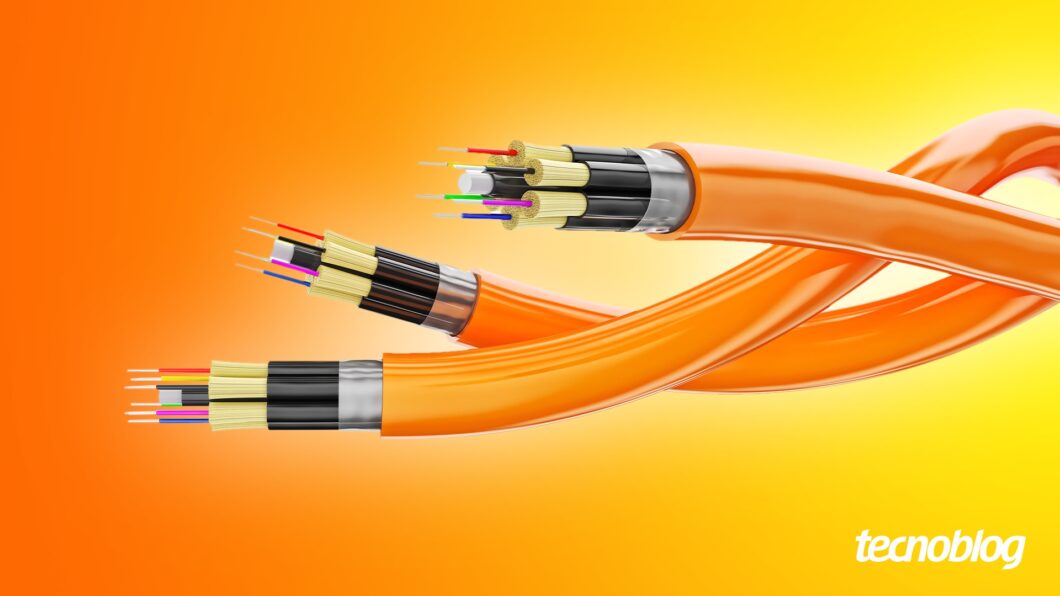 Cabo de fibra &oacute;ptica