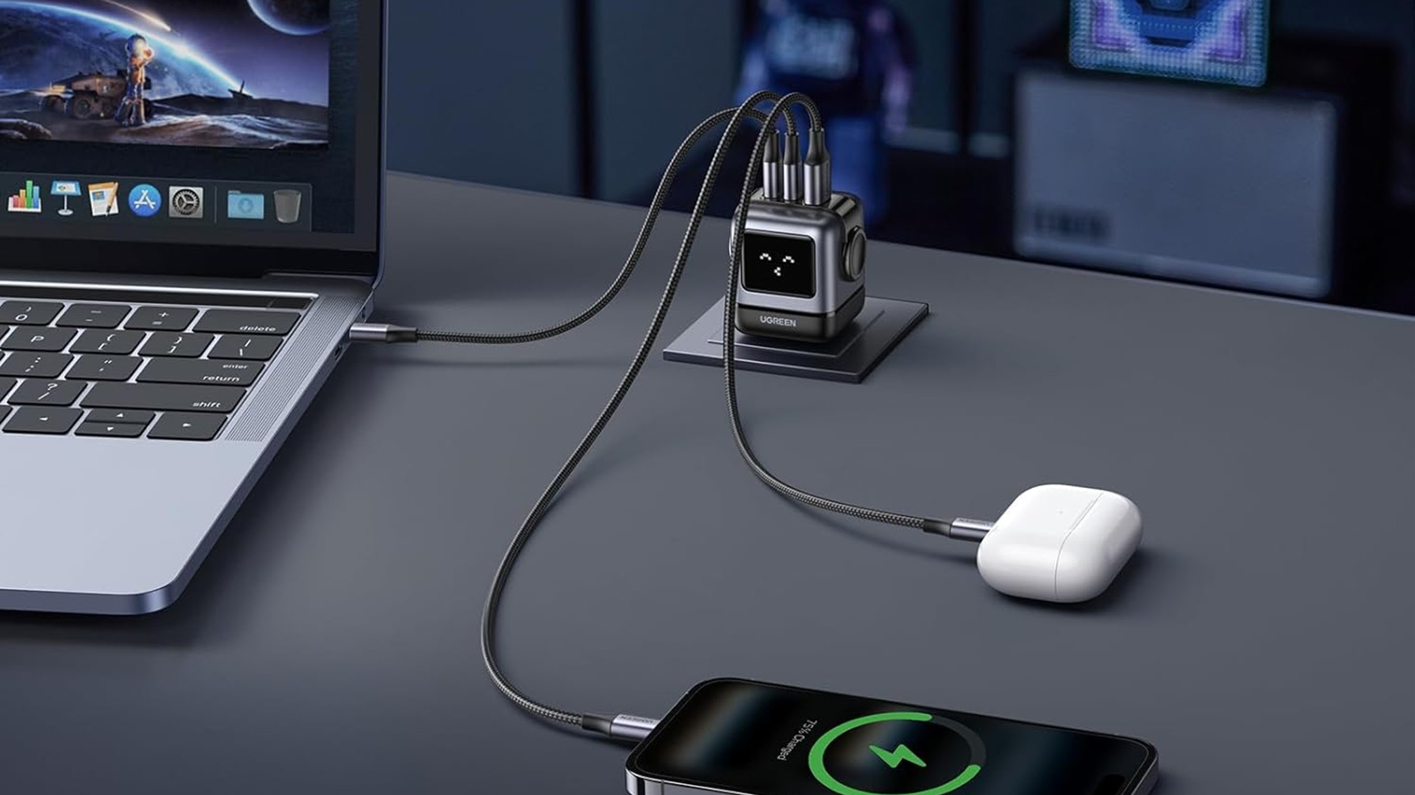 Imagem de imprensa do carregador rápido UGREEN Uno 65W 3 portas GaN Imagem de imprensa do carregador rápido UGREEN Uno 65W 3 portas GaN