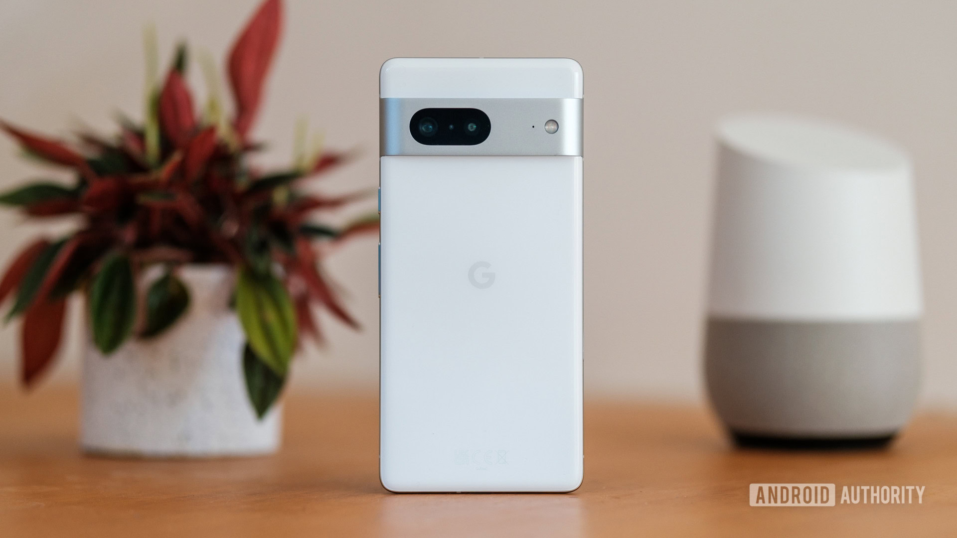 Google Pixel 7 traseiro branco