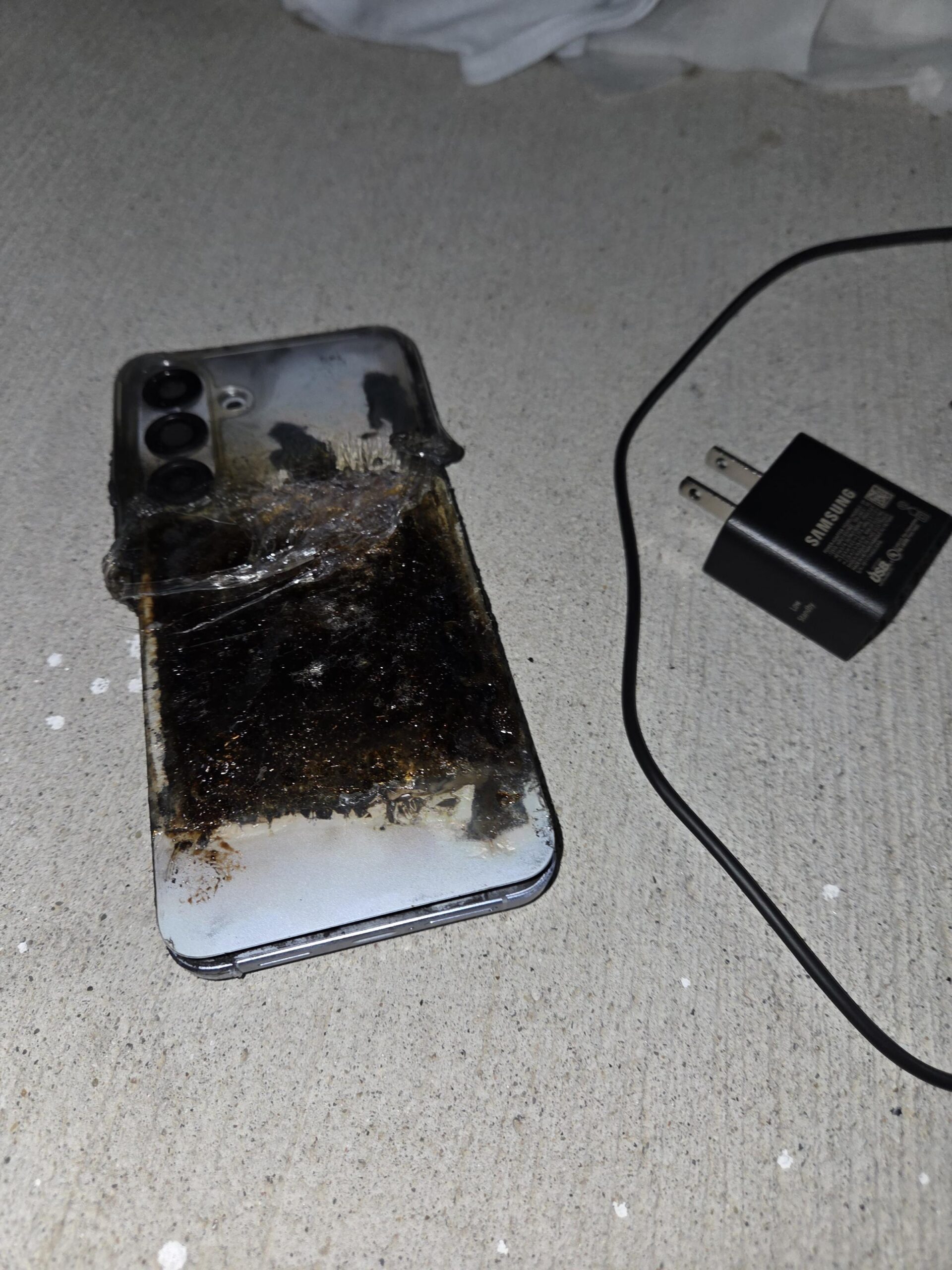Galaxy S25 Plus explodido Galaxy S25 Plus explodido