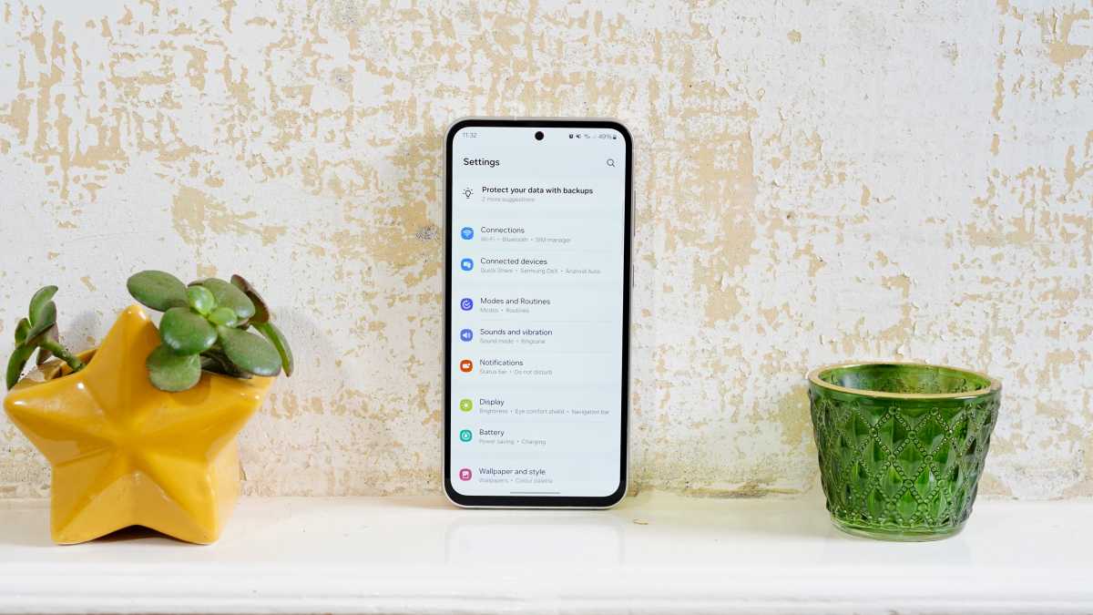 Samsung Galaxy S23 FE settings