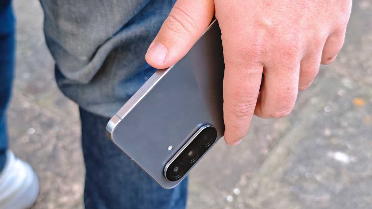 Samsung Galaxy A56 REVIEW back handheld